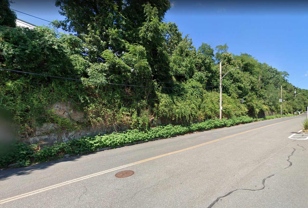 11-29 Morris Ln 11-29 Morrow Avenue