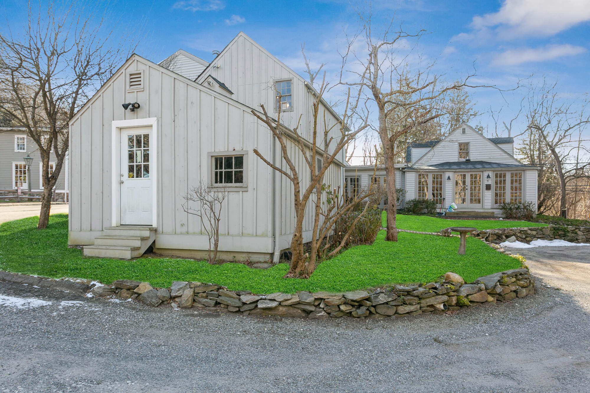 792 Route 35 Cross River