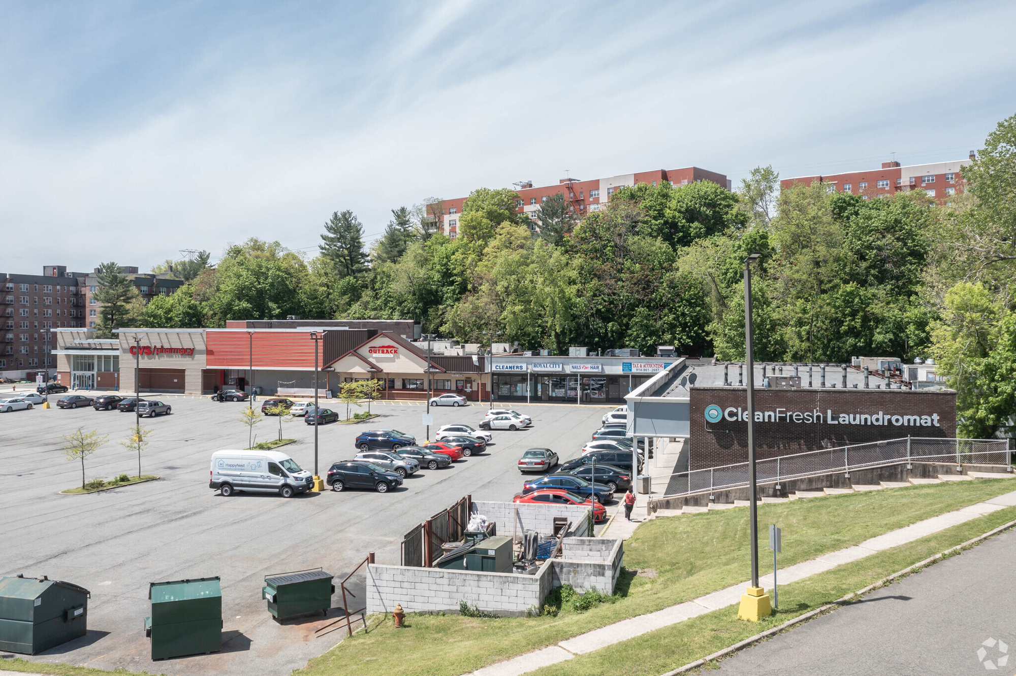 1703-1745 Central Park