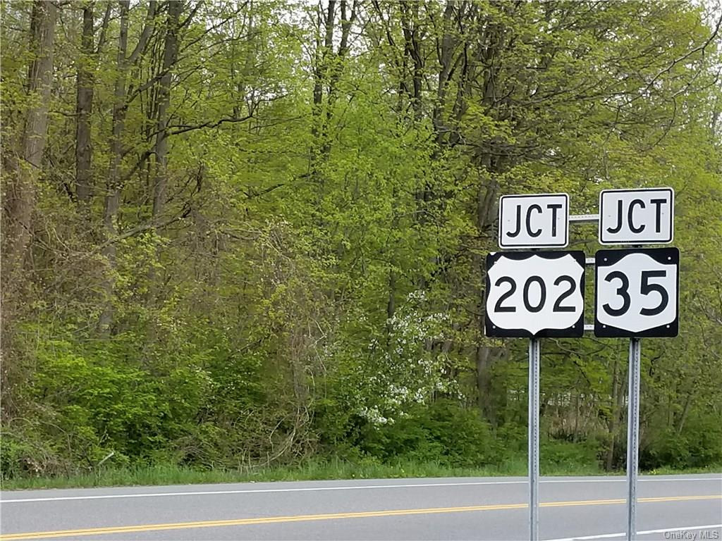 00 Saw Mill River Road