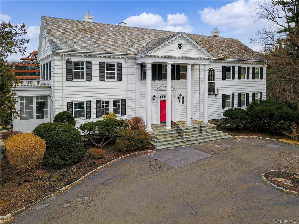 100 White Plains Road