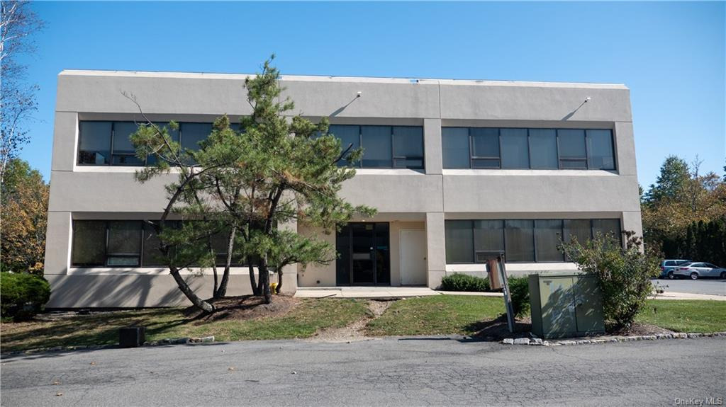 1825 Commerce Street