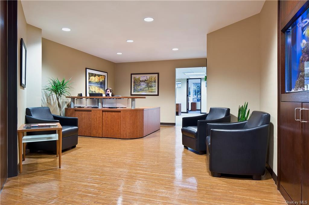 500 Mamaroneck Avenue